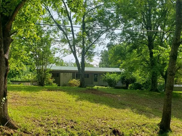 335 Travis Rd, Paris, TN 38242