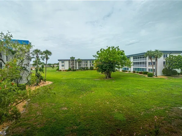 1828 Pine Valley Dr APT 201, Fort Myers, FL 33907