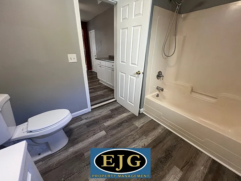 11 Ashuelot Main St #5 — Photo 29