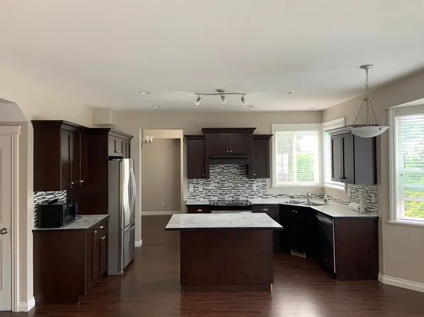 47401 Macswan Dr, Chilliwack, BC V2R 0L3