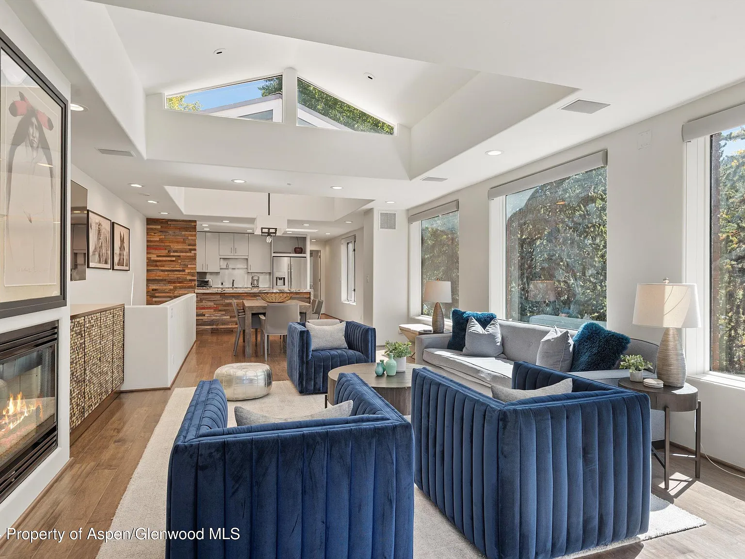 3 bed, 1832 sqft, $50,000 — Photo 3