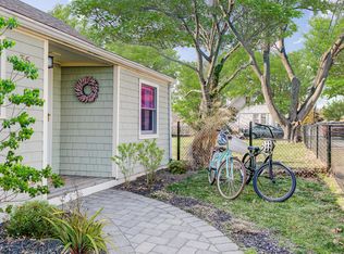 36 Cove St, Portsmouth, RI 02871