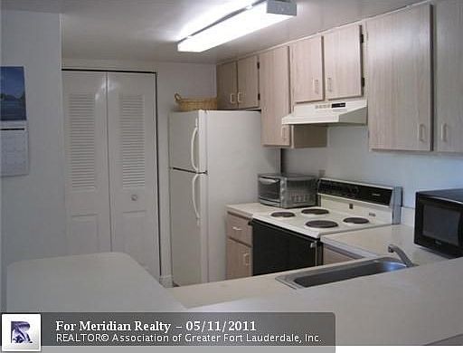 5th image of 10781 Cleary Blvd APT 102
