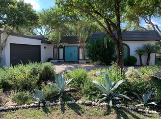 922 Lakeway Dr, Lakeway, TX 78734