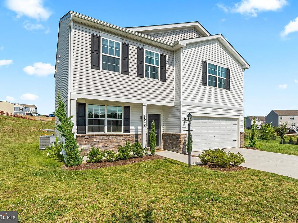 1st image of 8545 Crescent Dr