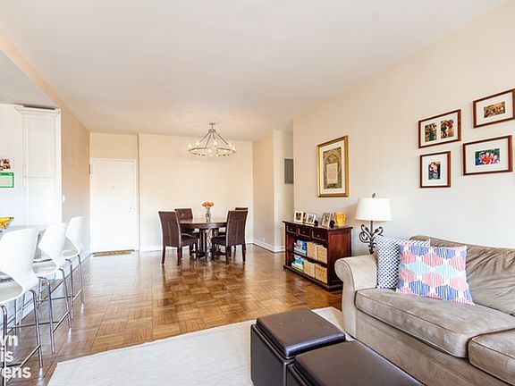 4th image of 1239 Madison Ave #18G