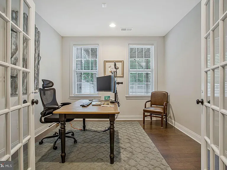 4512 Grazing Way — Photo 7
