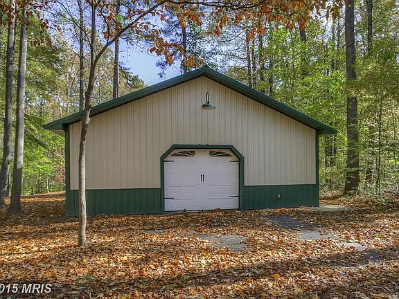 Garage/shed