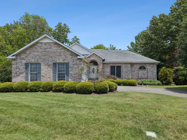 1519 Kensington Dr, Murfreesboro, TN 37130