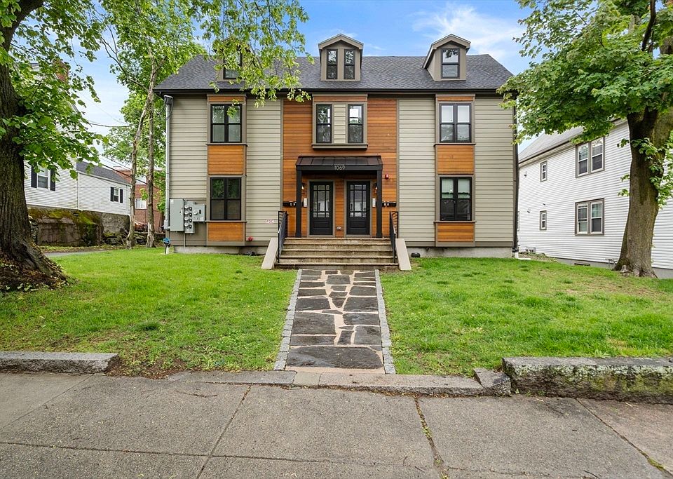 1st image of 1069 Washington St #2