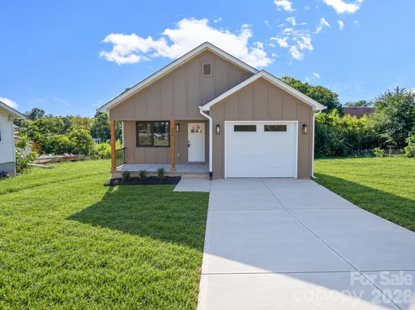 308 N Caldwell Ave, Newton, NC 28658