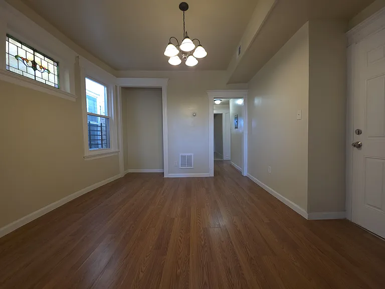 373 S 18th St #2 — Photo 3