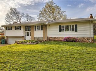 135 Flowers Rd, New Alexandria, PA 15670