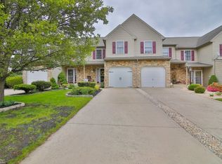 8011 Heritage Dr, Alburtis, PA 18011