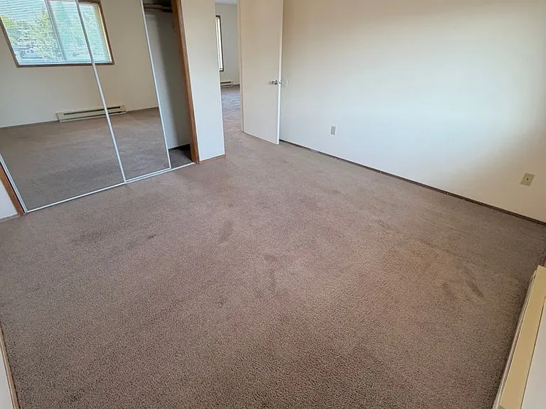 Kings Pointe — Photo 14