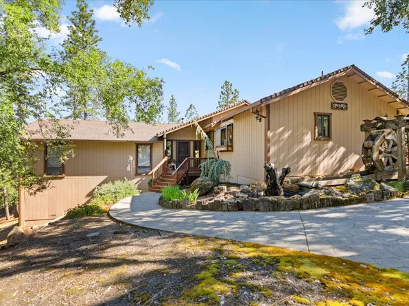 1431 Peek A Boo Ln, Colfax, CA 95713
