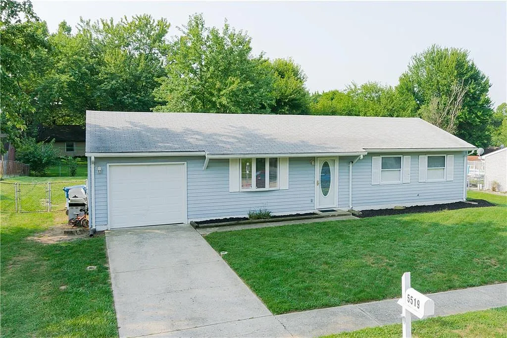 5519 Furnas Ct photo 1