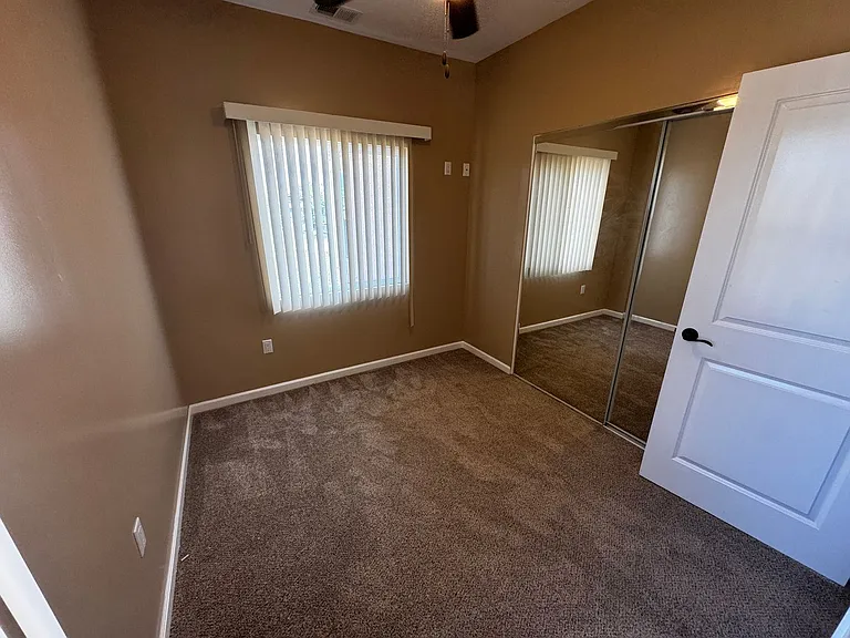 701 Star Ct — Photo 19