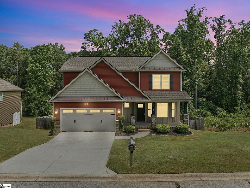 1st image of 300 Blue Heron Cir