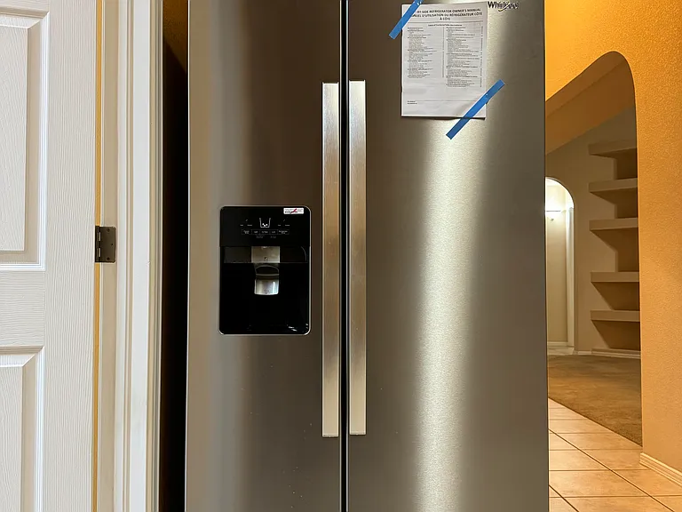 BRAND NEW Refrigerator