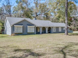 240 Old Woodville Rd, Crawfordville, FL 32327