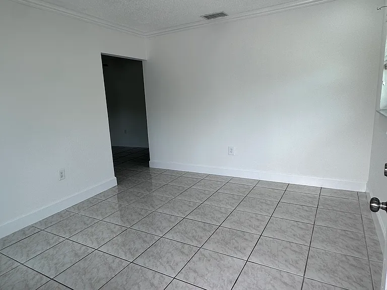 1864 NW 21st St #2 — Photo 12