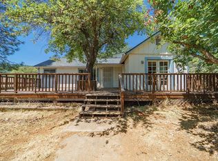 86 Long St, Weaverville, CA 96093