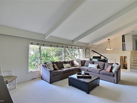 3rd image of 24705 Meldon Blvd