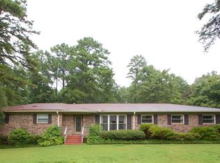 3013 York Dr, Fultondale, AL 35068