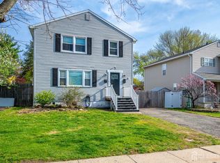 7 Myrtle Ave, Metuchen, NJ 08840