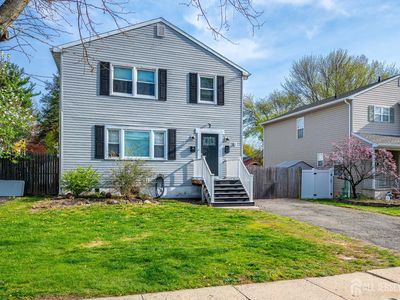 7 Myrtle Ave, Metuchen, NJ, 08840