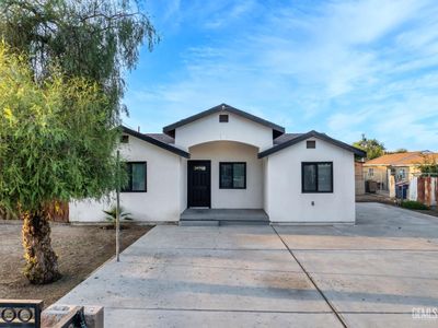 8500 School St, Lamont, CA, 93241