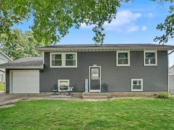 1701 Springdale Dr #0, Clinton, IA 52732