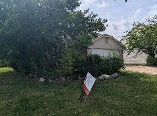 1923 Andover Blvd, Howell, MI 48843