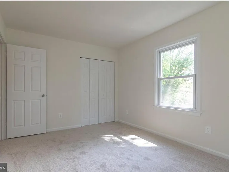 6120 Old Brentford Ct — Photo 21