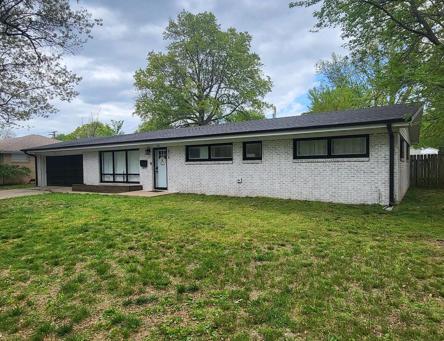 616 King St, Mount Vernon, MO 65712 Zillow