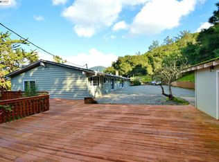 8585 Norris Canyon Rd, Castro Valley, CA 94552