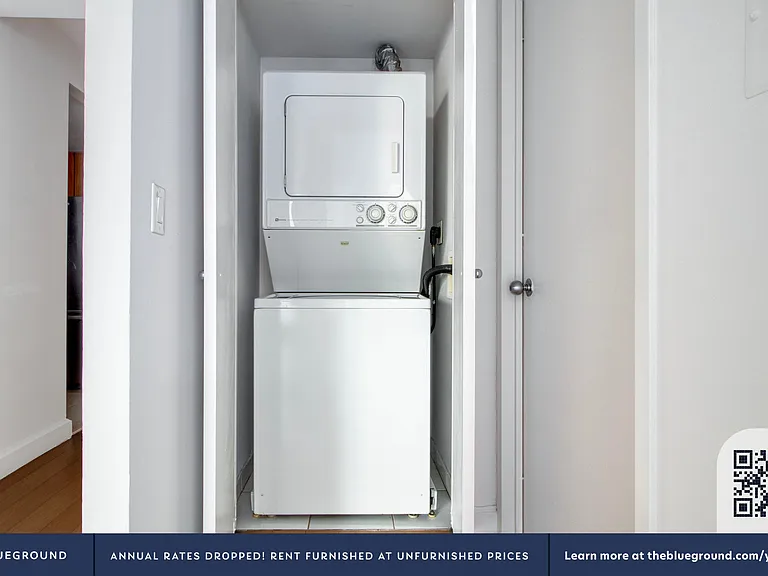 130 W 15th St #6G — Photo 13