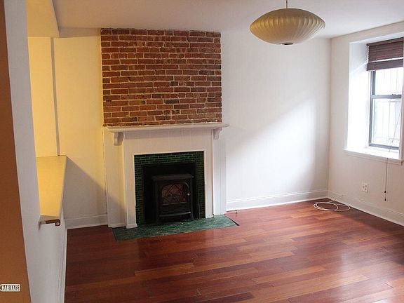 3rd image of 534 W 175th St