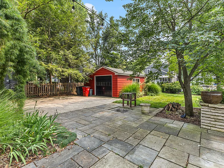 123 W Clearview Ave — Photo 48