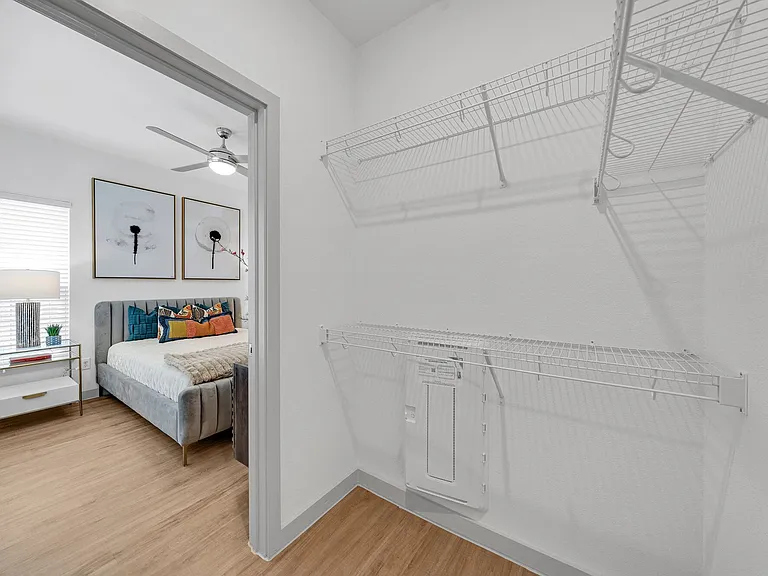THE RESIDENCES AT LANDON RIDGE — Photo 18