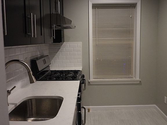 4th image of 10807 72nd Avenue # Fl 2nd