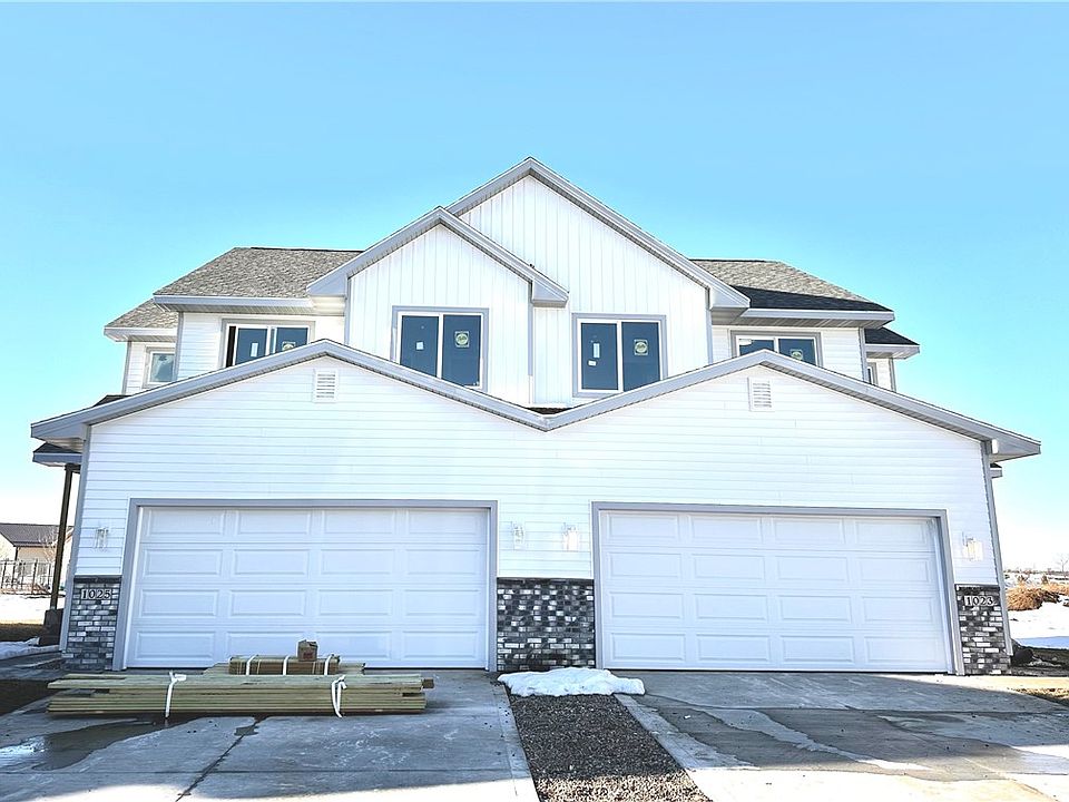 1st image of 1023 Adler Ct