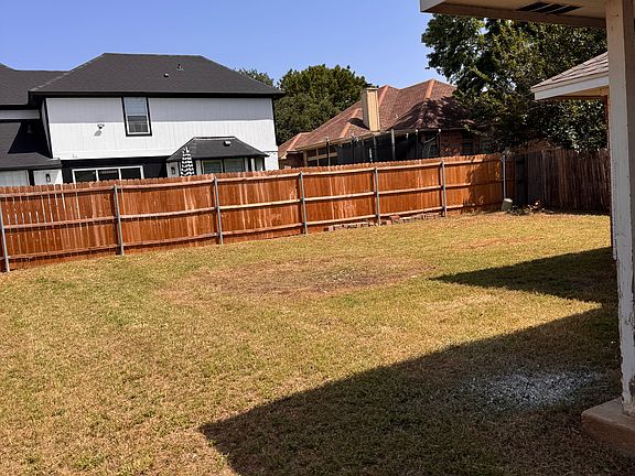 4th image of 3752 Brett Dr