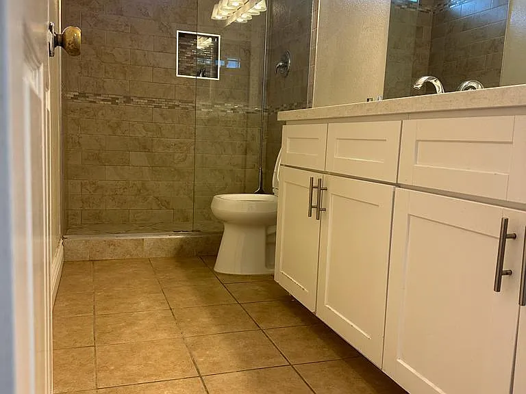 125 N Cabrillo Ave #3 — Photo 7
