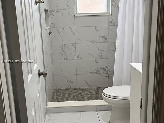 5th image of 209 NW 46th Ave #209