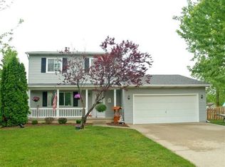 211 Lindenwood Dr, Linden, MI 48451