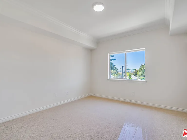 3328 Oakhurst Ave #207 — Photo 8