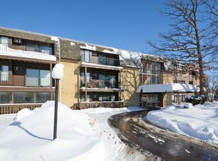 3431 Kent St APT 806, Shoreview, MN 55126