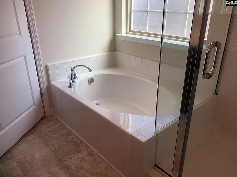 764 Ruskin Dr — Photo 15